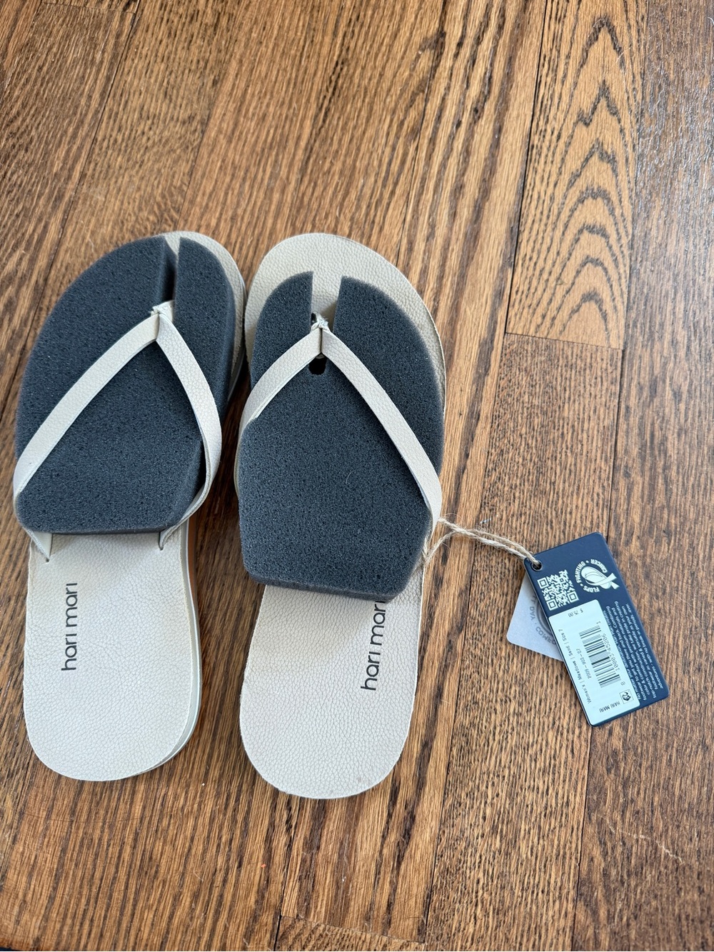 Hari Mari Women's Two-Tone Foam Flip Flop Sandals — Beige and Charcoal